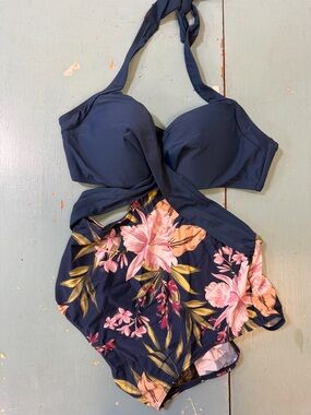 Cupshe Navy One-Piece Swimsuit with Pink Floral Print